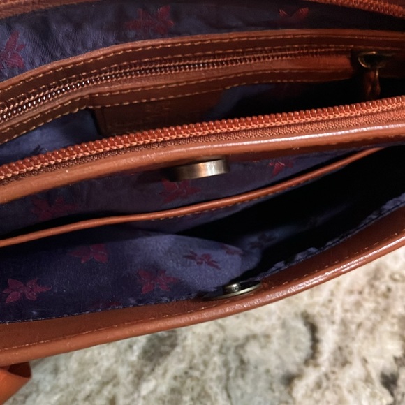 Anuschka Vibrant Orange Butterfly Crossbody/Shoulder Bag - Picture 7 of 8